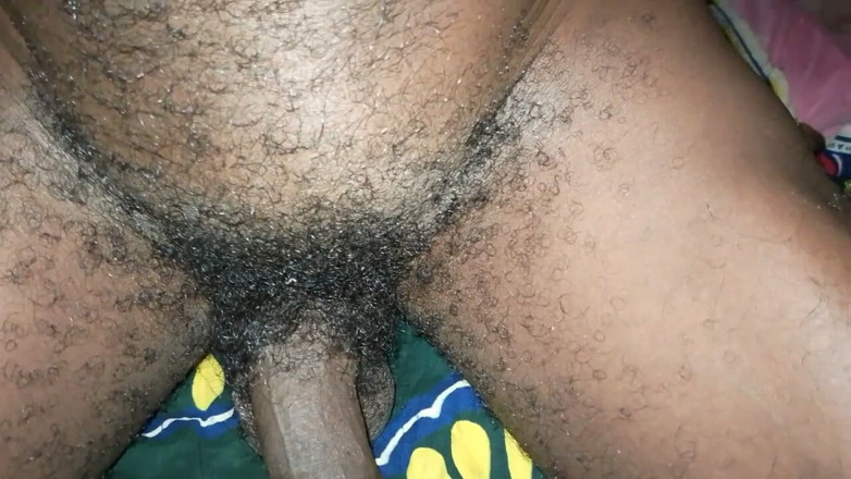 Masturbator emmy: Seks pagi dengan katil saya kelihatan hebat