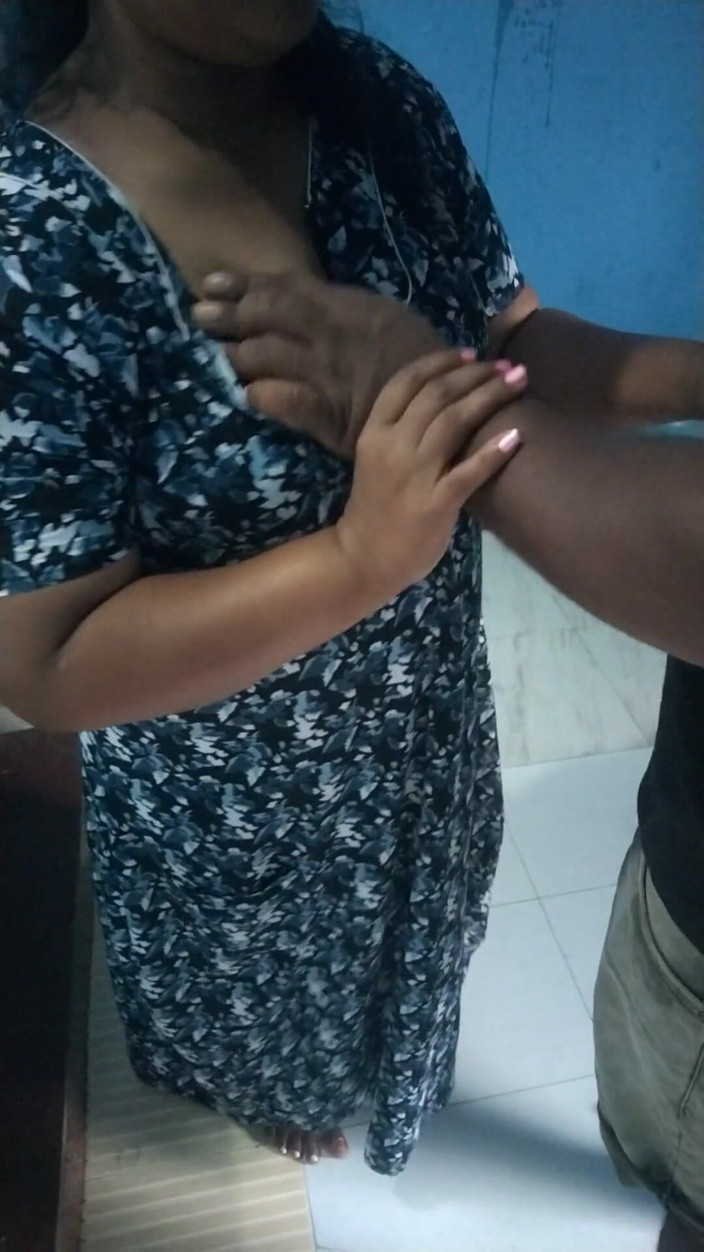 Benita sweety: Akka Thambi cho ăn sữa tamil nói chuyện nóng bỏng