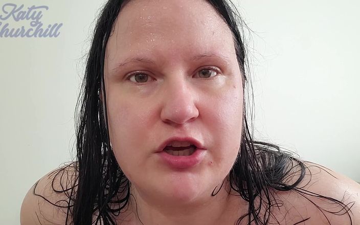 Katy Churchill: Zpocená po zápase se svou bývalou přítelkyní