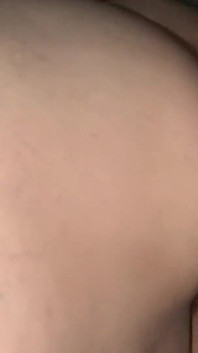 彼女はお尻までそれが大好きです!