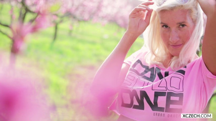XCZECH: Sharon Cherry - memek berbulu - premium