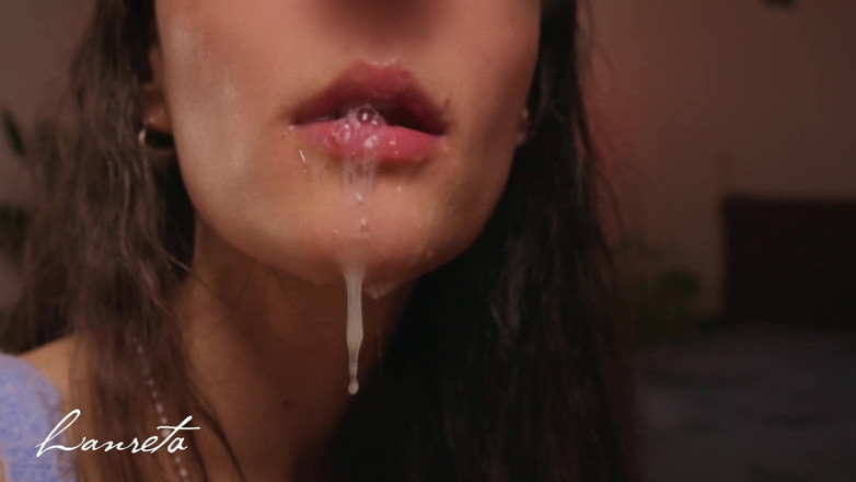 Lanreta: Closeup Sloppy Blowjob - Mouthfucking with Cum in Closed Mouth
