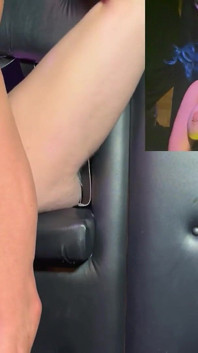Amelia je ošukaná ve gloryhole s Lee Henshaw
