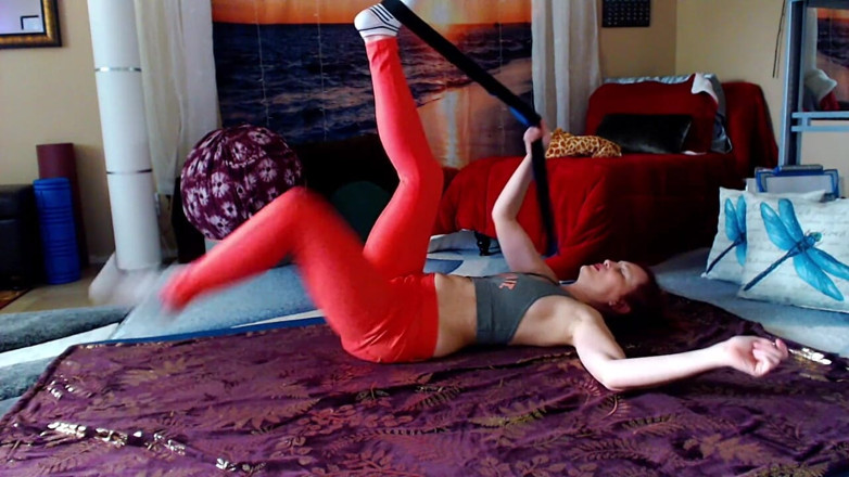Aurora Willows: Hip flexibility stretching yoga training