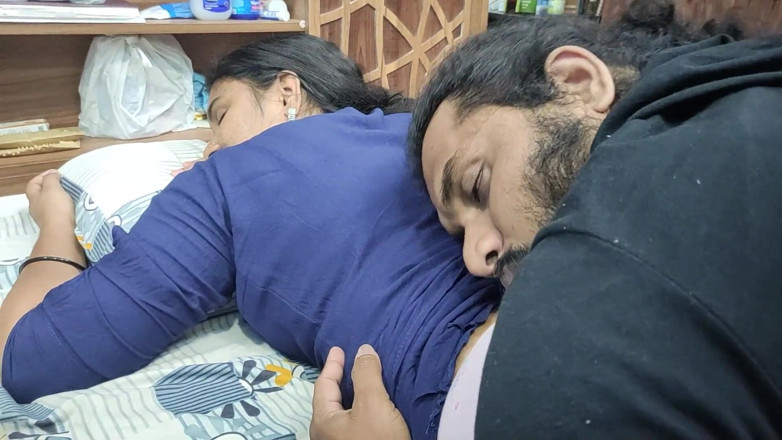 Vaishnavysharunraj: Ass Lick Romance, Vaishnavy i Sharun Raj Hot Ass