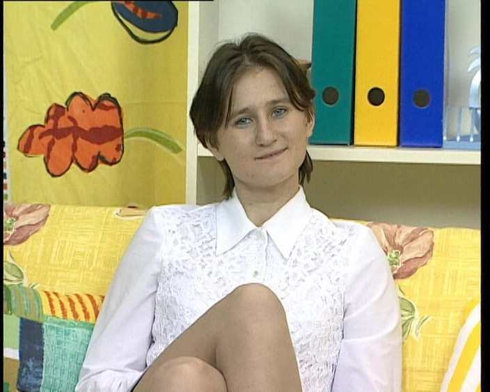 YOUR FIRST PORN: Carolina Doigtt, Ihre Busch - chatte - Carolina se doigte la chatte