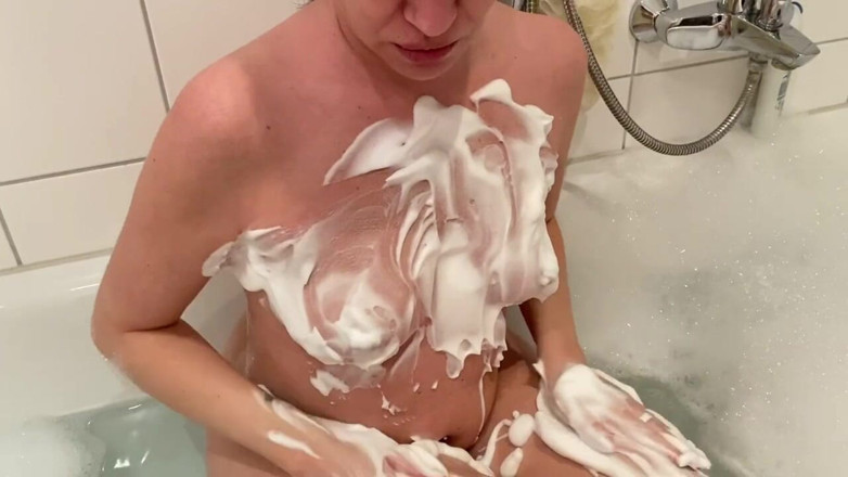 Jenny-Cum84: 给我泡吧！