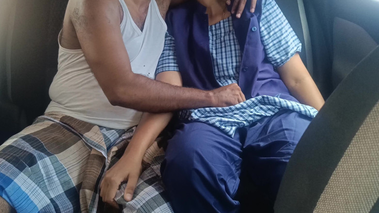 Palani69: Sexe en uniforme dans une voiture avec son beau-père, partie 2