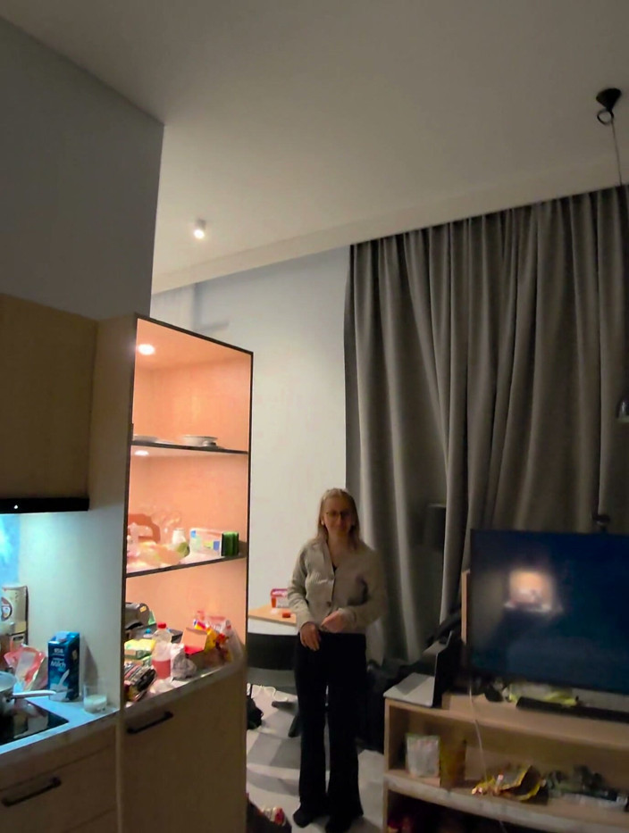 TinyEmmaDE: POV Teen Tinyemmade in a Hotel Room, Pussy Licked and...