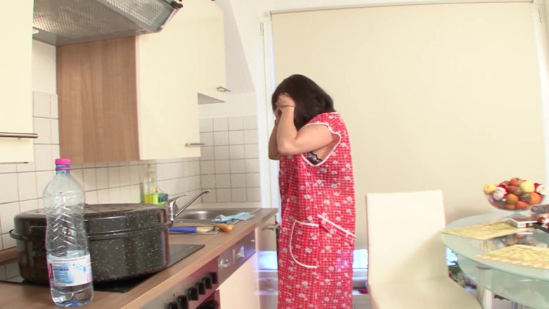 Homemade Market: This Babe From Germany Got to Play with Her Pussy...