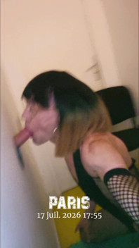 Gloryhole.. ¹ Sexshop•ciné L'annexe Du Sexodrome Paris⁹ Vanessabitchx