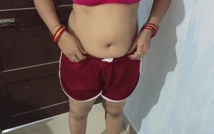 Sona bhabhi: 18 ani sora mea vitregă se fute dur cu mine,...