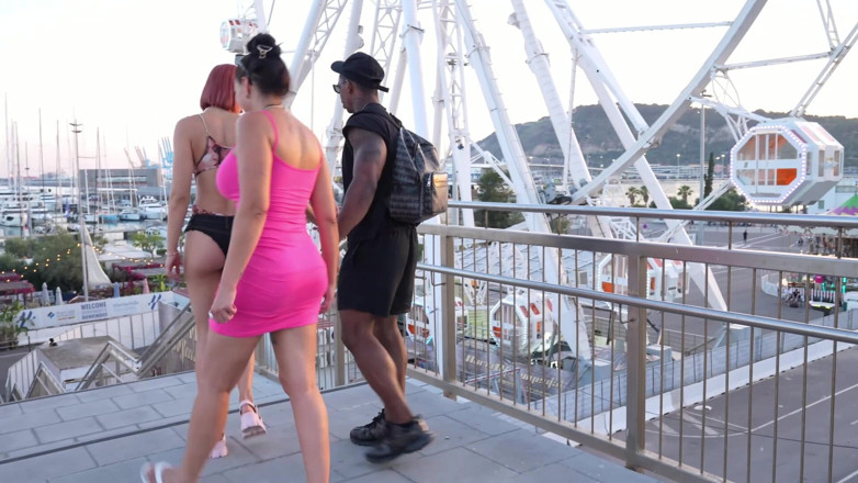 JoleeLove: İki kız büyük zenci aldı bölüm 1
