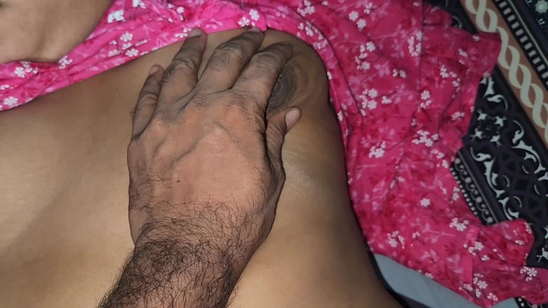 Banglavabi: Romantický sex krásné bhabi a debor část 01