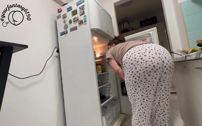 Your fantasy studio: Eating &amp; Farting Compilation