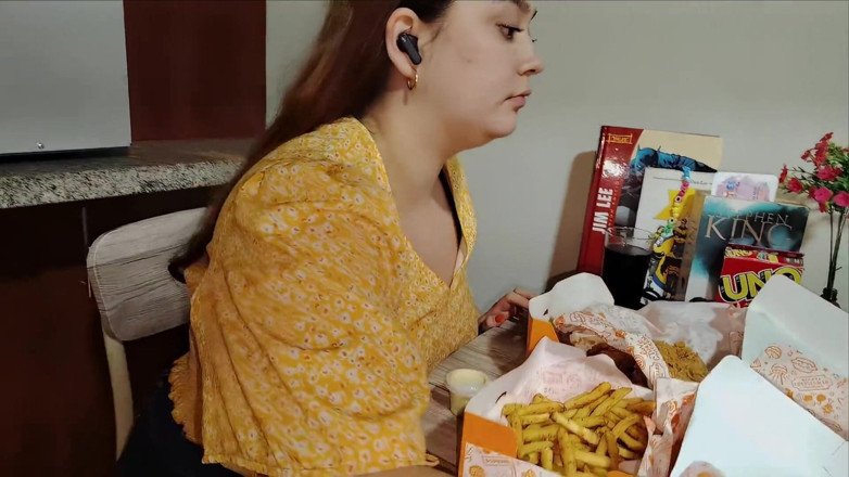 Nicole Passat: Nicole's Epic Fried Chicken Stuffing Session