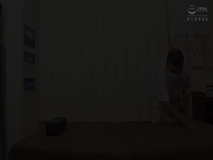 Vulture: Monami Takarada - seins parfaitement ronds.