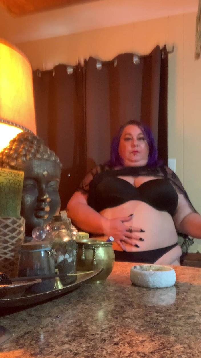 BlancaGirlBBW: Кури зі мною