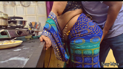 Your_Suman: Ibu tiri baru lagi asik fingering memeknya pakai jari di...