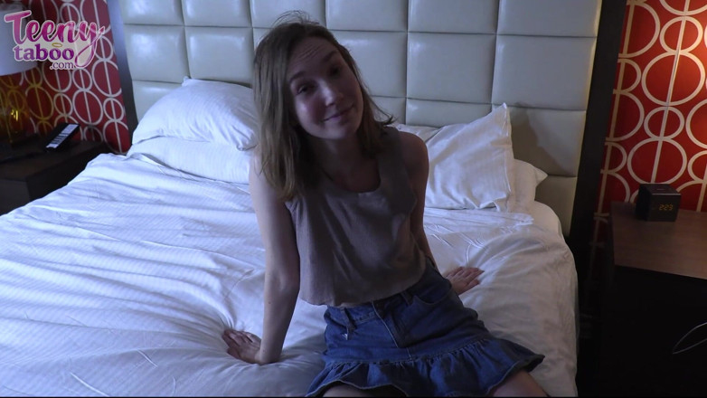 Teenytaboo: Babysitter claire wird in den arsch gefickt