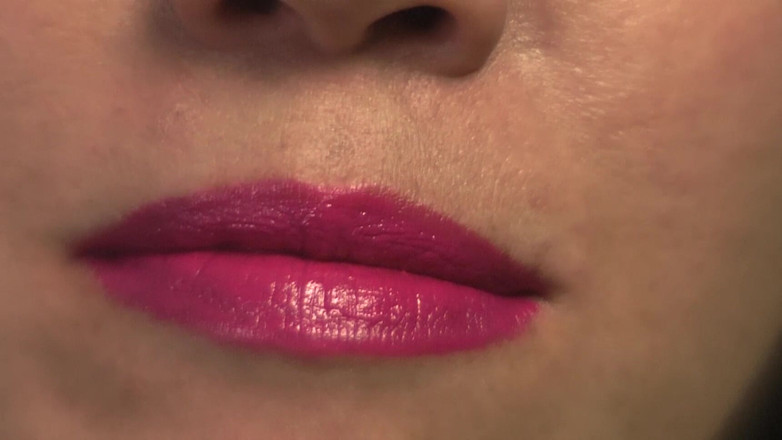 Evangelines Fetish: Růžová rtěnka a joi