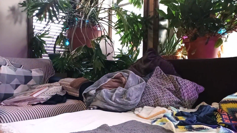 Kennie Jai: Kenniejai si to dělá po vysoké škole