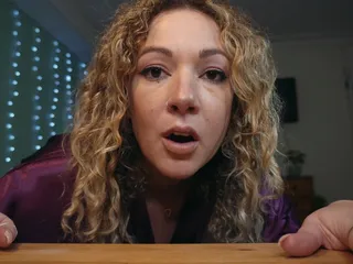 Sasha Curves: Giantess Stepmom Devours Your Tiny Friends