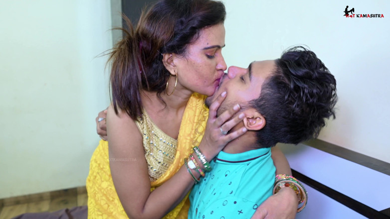 HOTKAMASUTRA: Una casalinga desi sesso hardcore