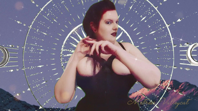 Mxtress Valleycat: Moon Goddess Hair Ritual