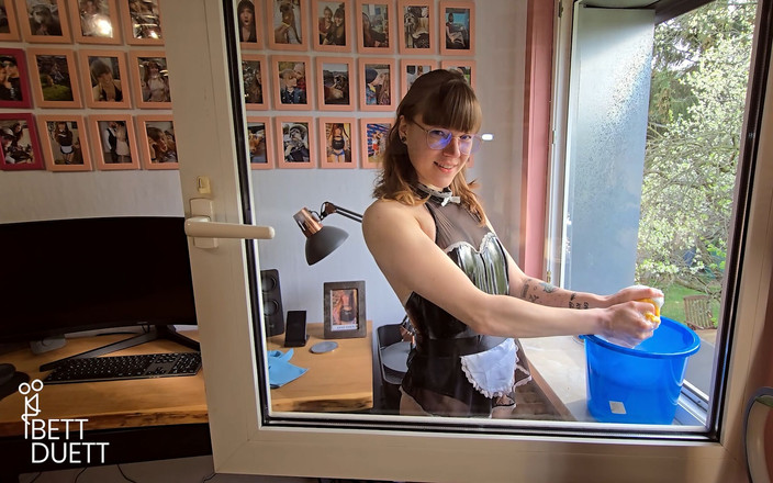 BettDuett: スクラブしながらの彼女SEX!!