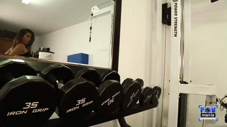 POV Mania: POV cocksucking in gym with Frida Sante!