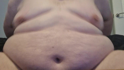 Big man: Poskakující prsa