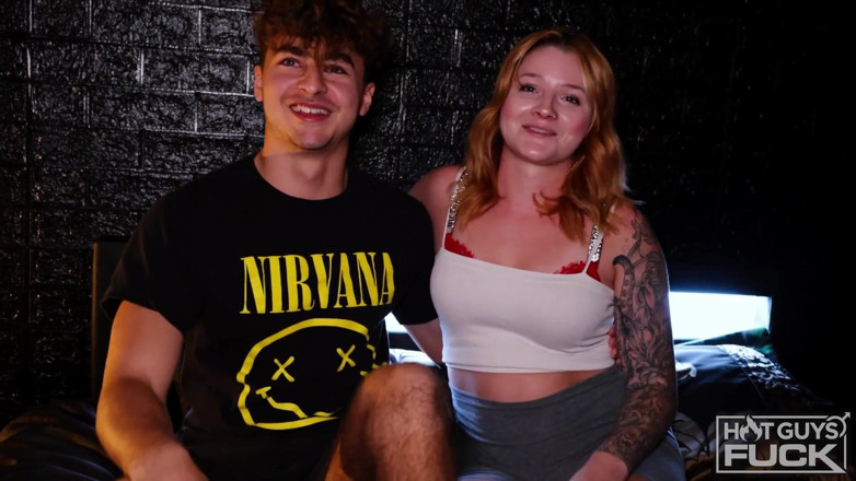 Hot Guys Fuck: สาวรอยสักเซ็กซี่เย็ดกันหลังเลิกคลับ