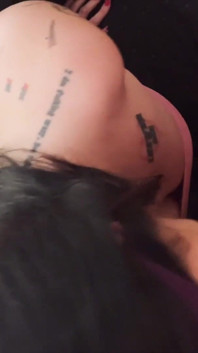 PAWG btgg bearbeitet den schwanz und bekommt POV vollgespritzt (mehrere Winkel)