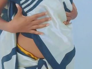 Tharumini_Official: 2938656