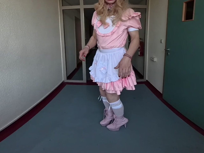 Sissy Adventures VR: Your Personal Sissy Maid Chantal - Part 1