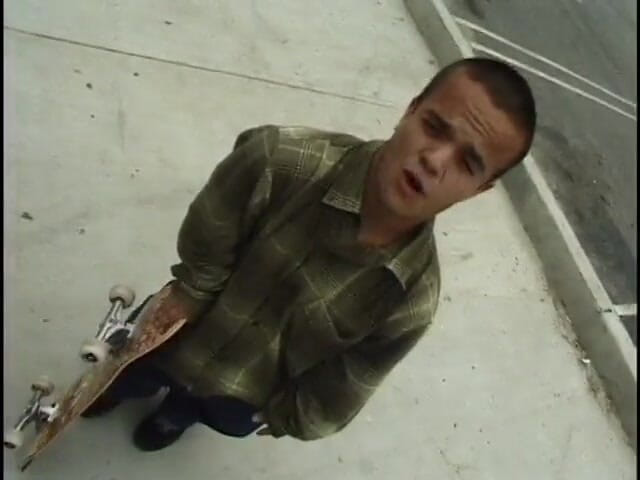 Fetish Media: Fantastic babe gets fucked by a midget