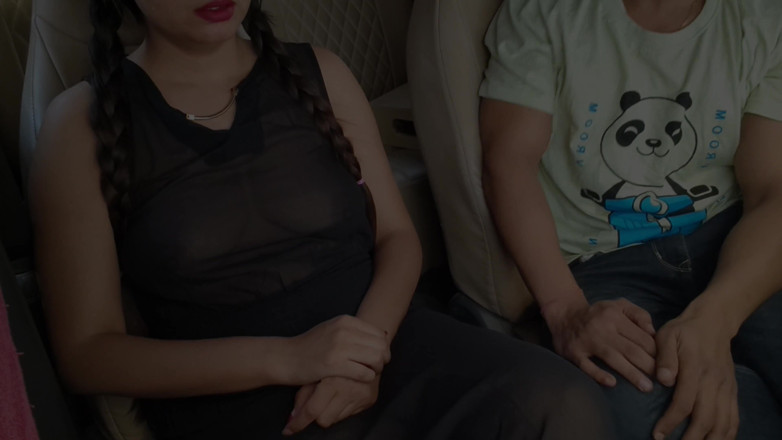 Hornycouple149: Desi freundin riskanter sex im auto. Gelutscht, gefickt, hanjob, abspritzen...