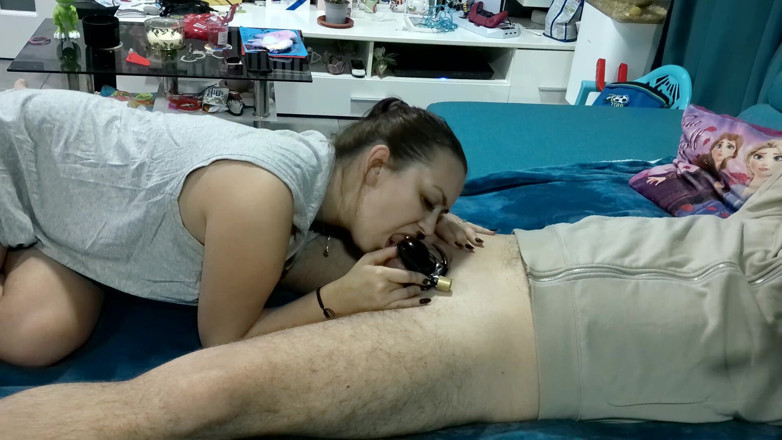 fantasycouplexxx: Jag burade min kuk och fick honom att komma inuti...