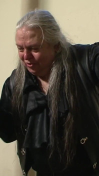 Carina schiava BDSM tedesca - le piace soffrire