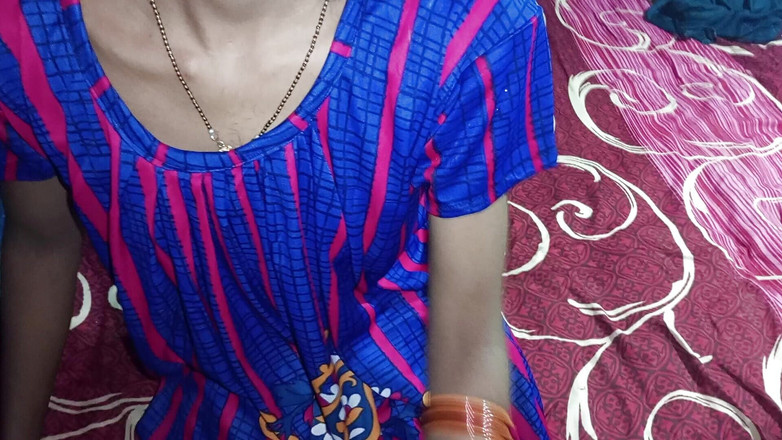 Premi pooja: Indian Desi Bhabhi - Oggi la figlia di mia cognata è venuta...