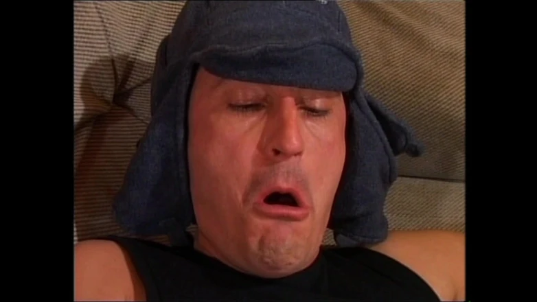 MMV films - The Original: Ninfomaníaca faminta por porra engolindo várias cargas