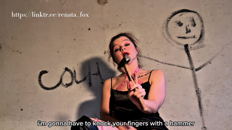 Renata Fox: Instrucciones para masturbarse en un edificio abandonado