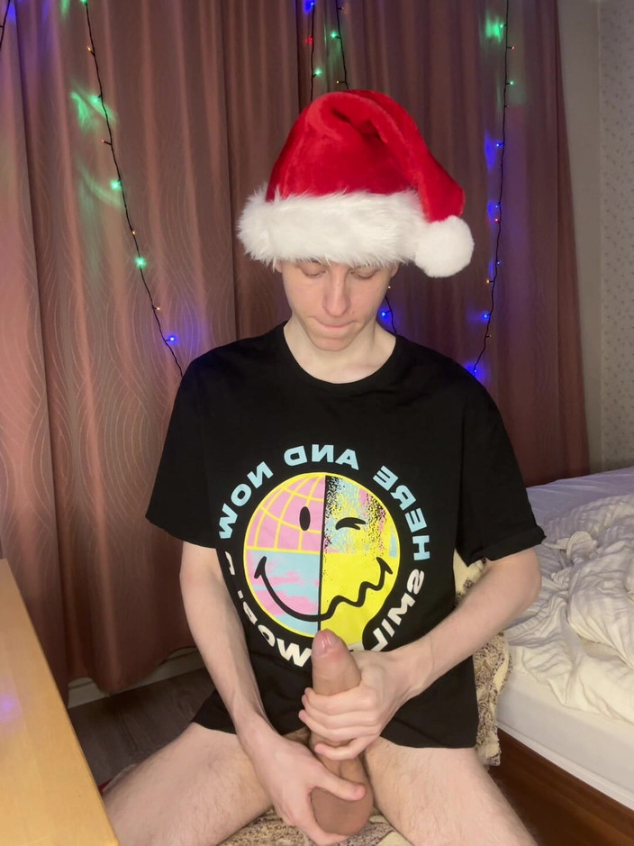 Morflot24: Une énorme bite se fait baiser jusqu’à ce que la supplie...