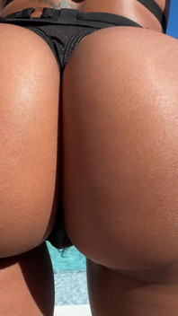 Exotica Babe Kona Jade je zvednuta a přehodována od Jmac