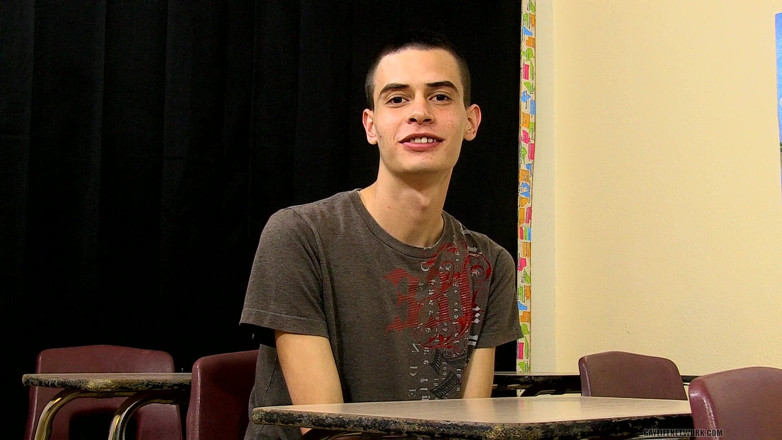 Teach Twinks: In klas met lieve Danny