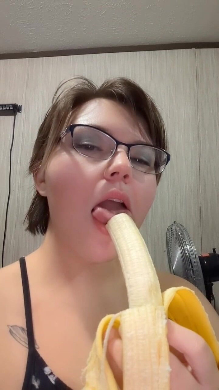 Funhousewife69: Compilatie van mijzelf plezieren met mijn speeltje Ik neuk mezelf...