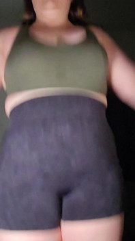 Sports Bra Try-on, Ujian Melantun buah dada, mengusik Twerk bogel
