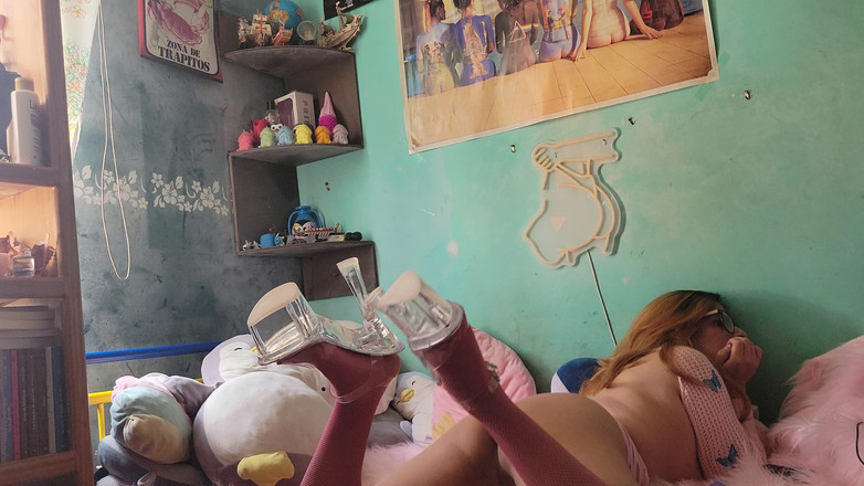 Crystal Phoenix: Hãy đến và đụ tôi trong phòng của tôi