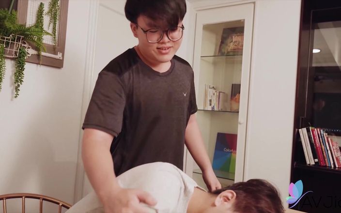 AV Jiali: La sexy taiwanesa Yoyo tiene un viejo amigo de uni...
